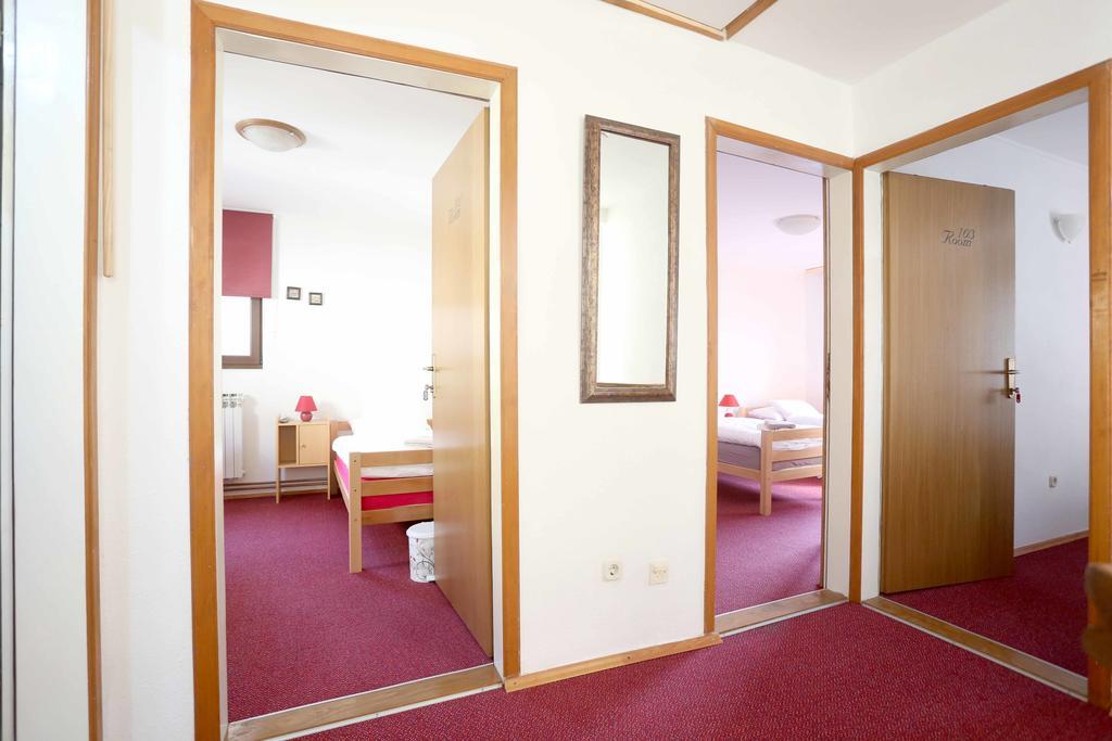 Hostel Denal Sarajevo Eksteriør bilde