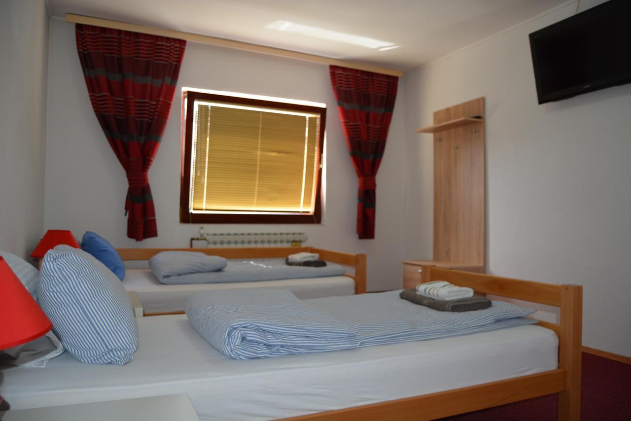 Hostel Denal Sarajevo Eksteriør bilde